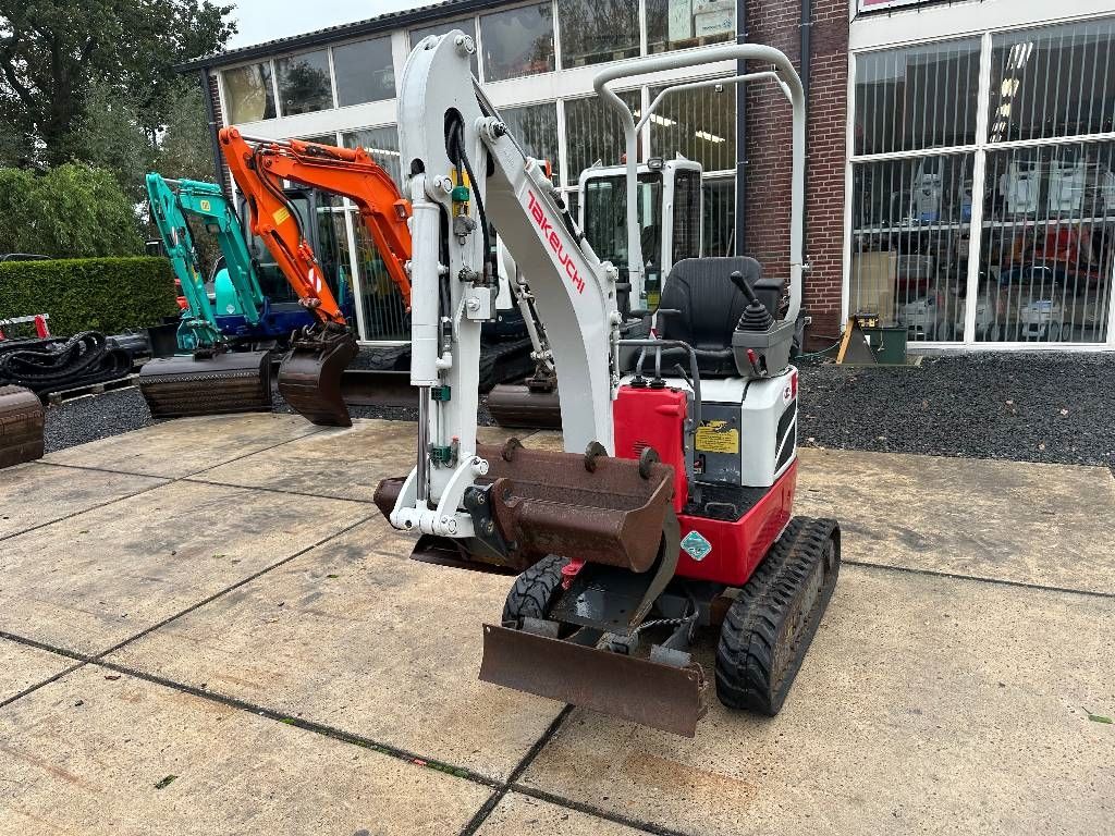 Takeuchi TB 210 R