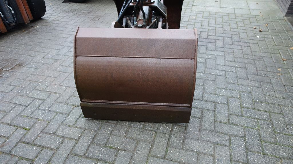 Bakker Knijper met Hiab rotator 80Cm