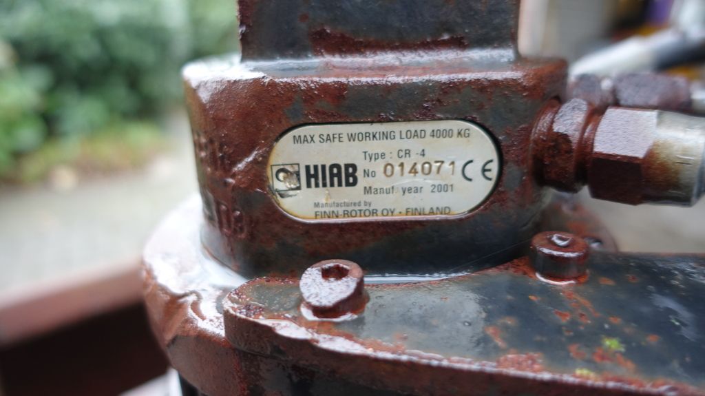 Bakker Knijper met Hiab rotator 80Cm