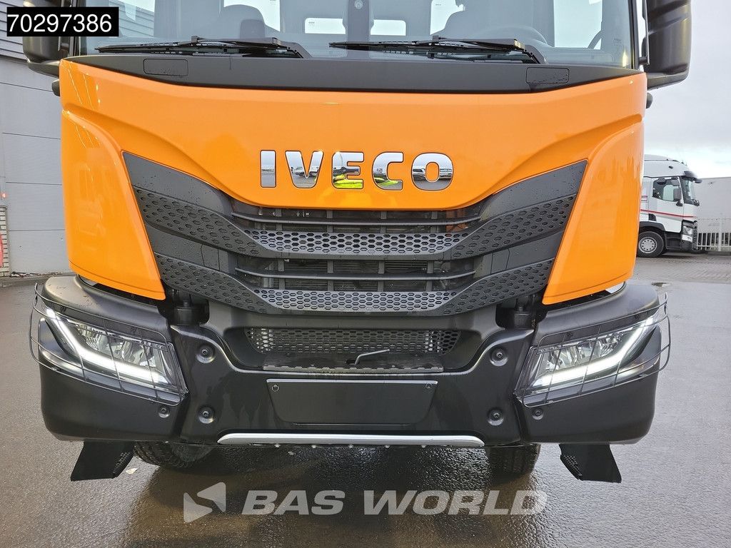 Iveco X-Way 420 6X4 NEW! OFF Chassis steelsuspension Automatic Euro 6