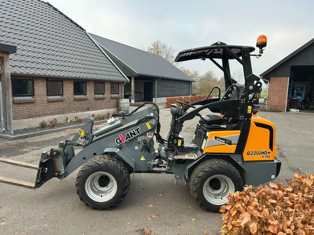 Giant G2200HD+ X-tra