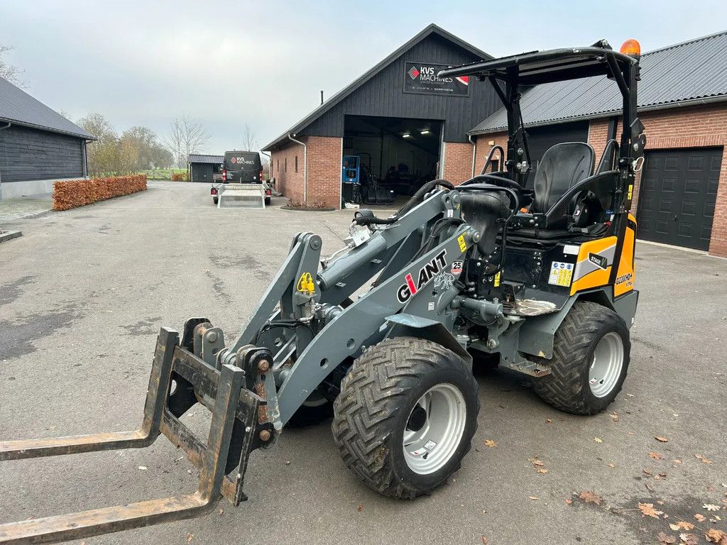 Giant G2200HD+ X-tra