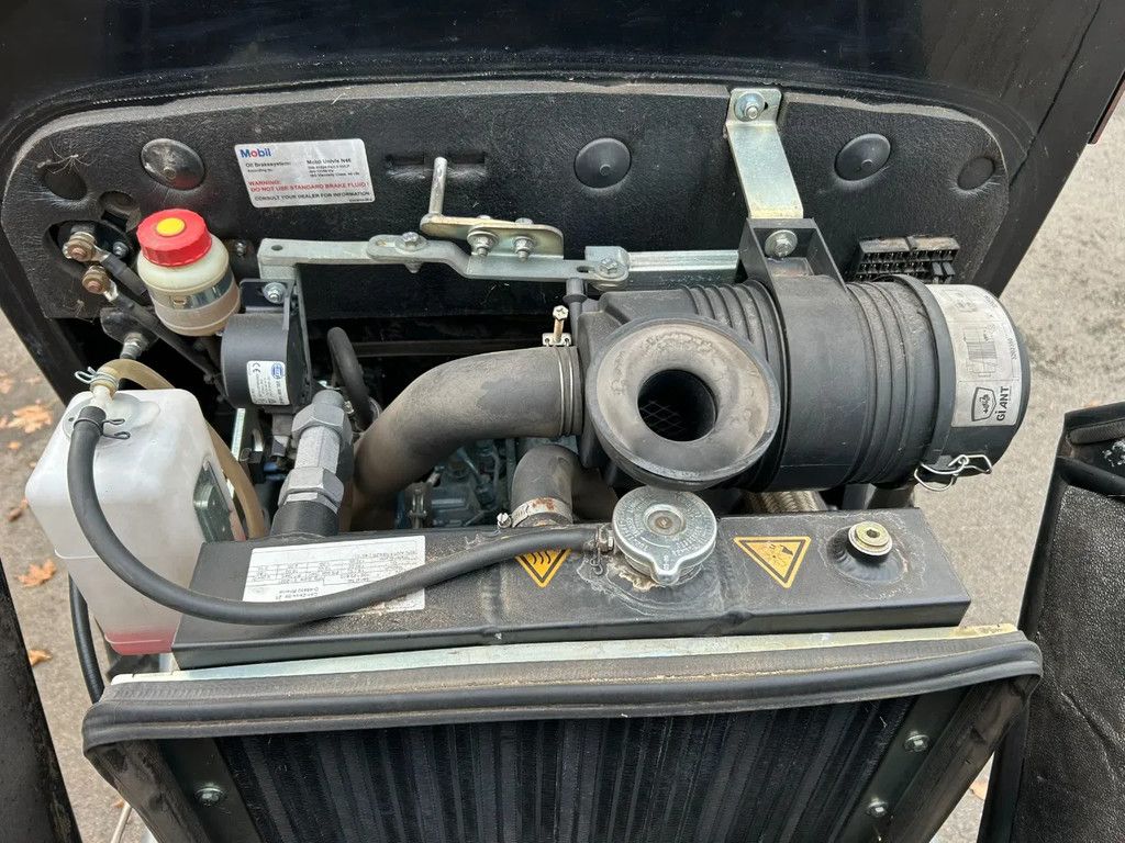 Giant G2200HD+ X-tra