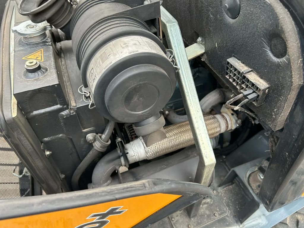 Giant G2200HD+ X-tra