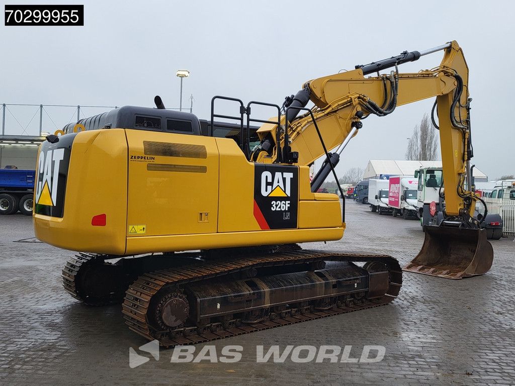 Caterpillar 326 F LN 3M Wide - German Machine