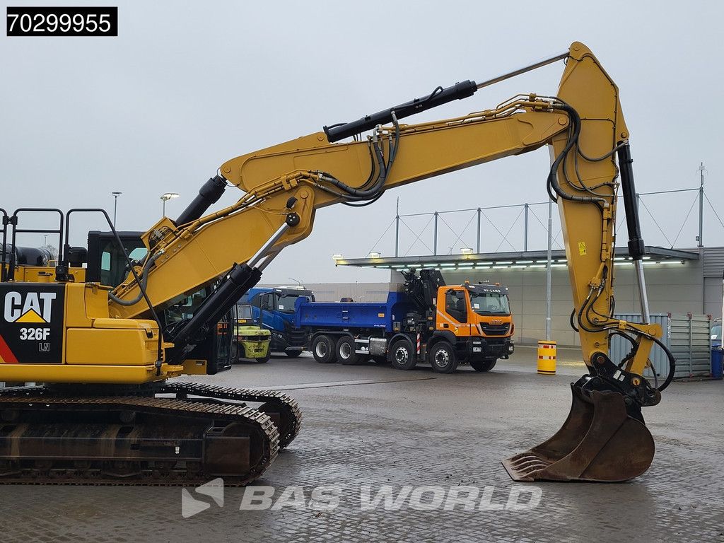Caterpillar 326 F LN 3M Wide - German Machine