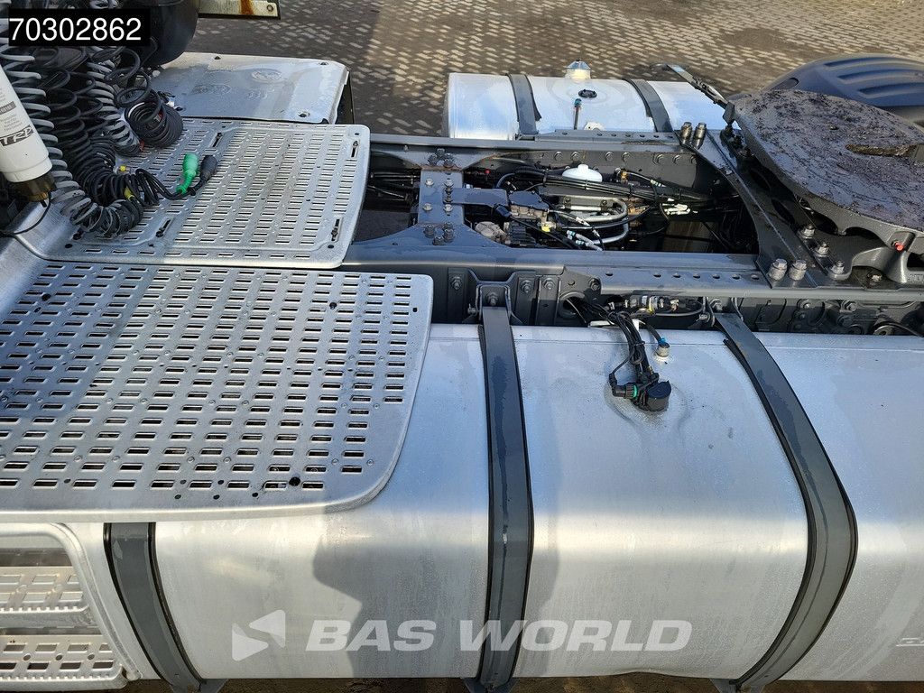 DAF XF 480 4X2 SSC 2x Tanks