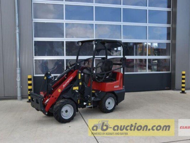 Schäffer 1622 HOFLADER