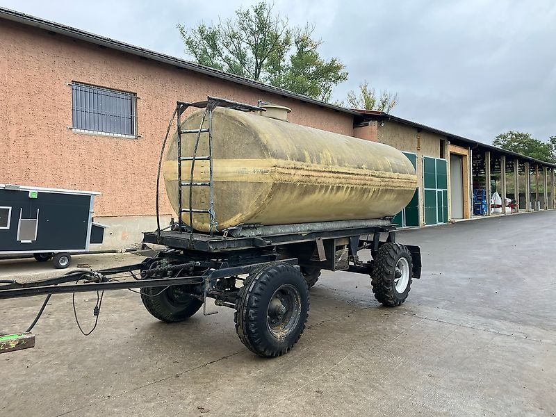 Fortschritt Chemo 8500l GFK Fass auf Fahrgestell