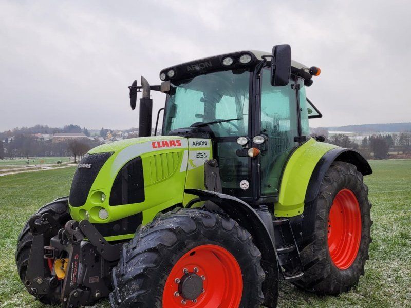 Claas Arion 520 CIS