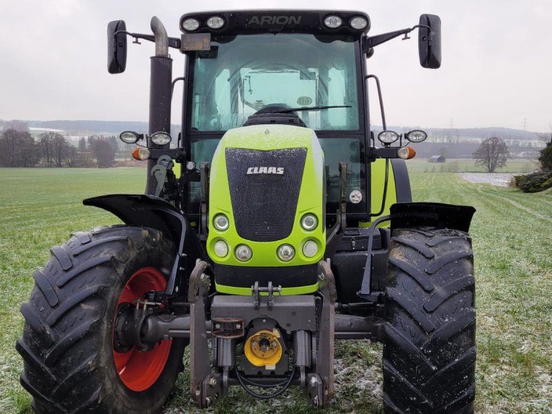 Claas Arion 520 CIS