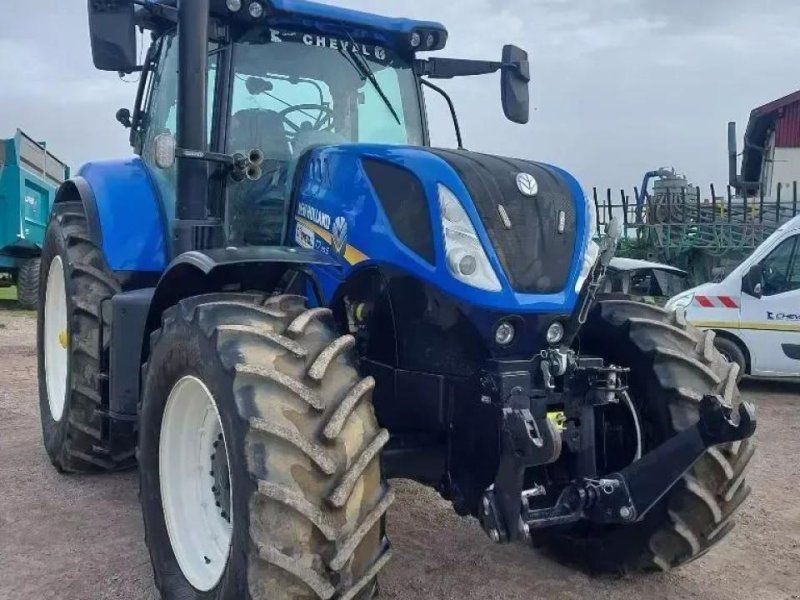 New Holland t7.215s S