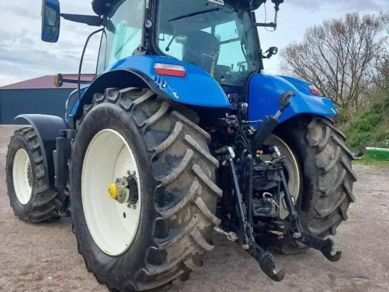 New Holland t7.215s S