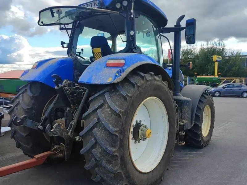 New Holland t7.215s S