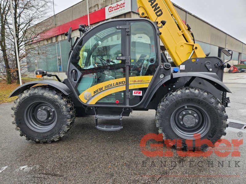 New Holland TH 9.35 Elite
