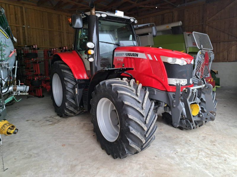 Massey Ferguson 7718 Dyna VT