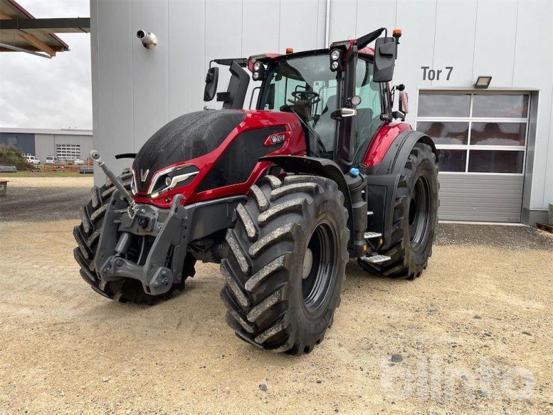 Valtra Q305