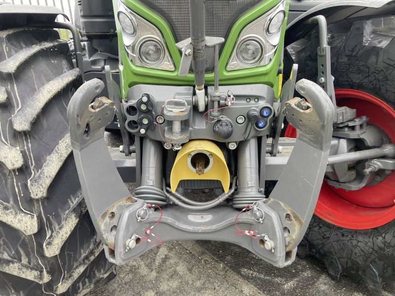 Fendt 724 VARIO S4 PROFI PLUS