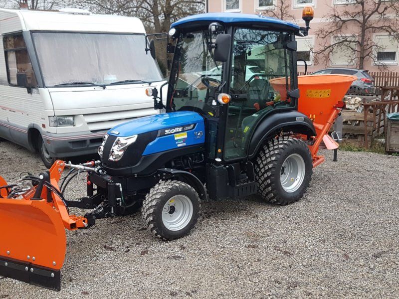 Solis 26 HST Kabine Winterpaket Vario V-Schneepflug Allrad + StVZO-Zul