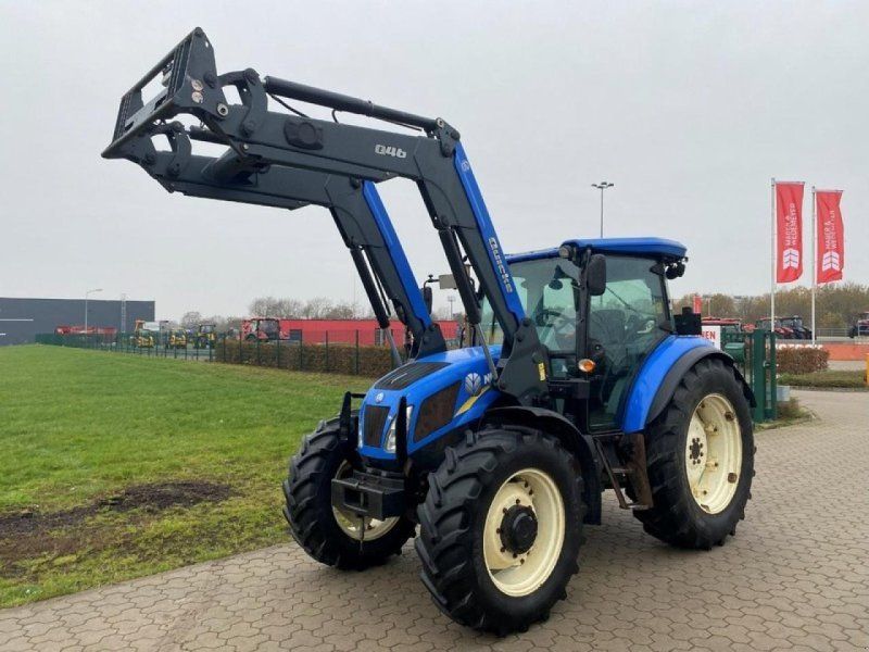 New Holland TD5.115 MIT FRONTLADER & DRUCKLUFT