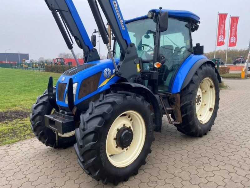 New Holland TD5.115 MIT FRONTLADER & DRUCKLUFT