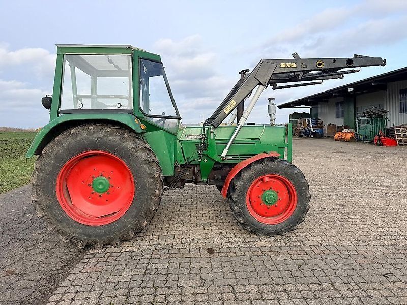 Fendt 106 S Allrad mit Frontlader