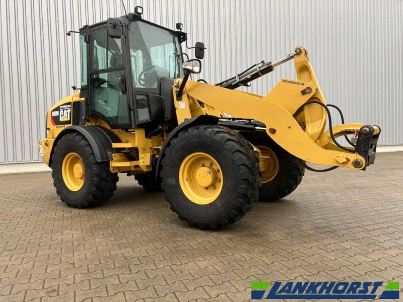 Caterpillar 908 M