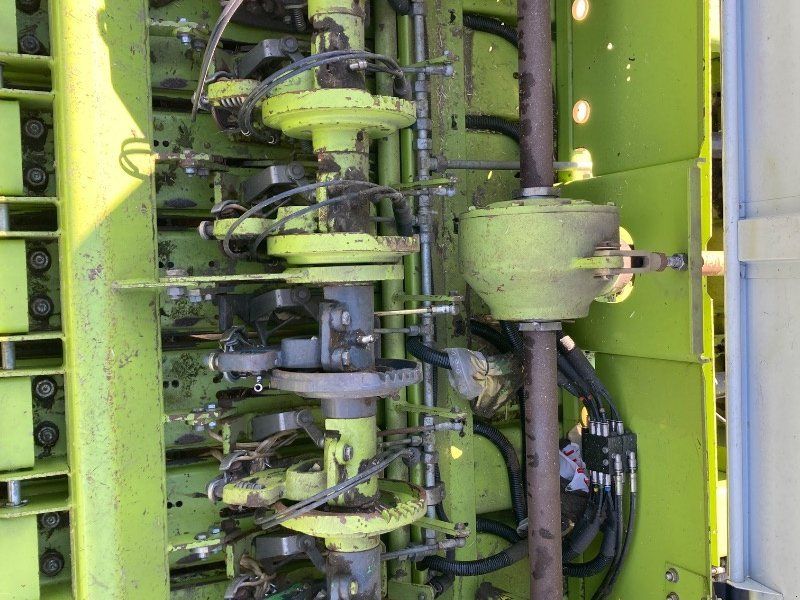 Claas Quadrant 2200