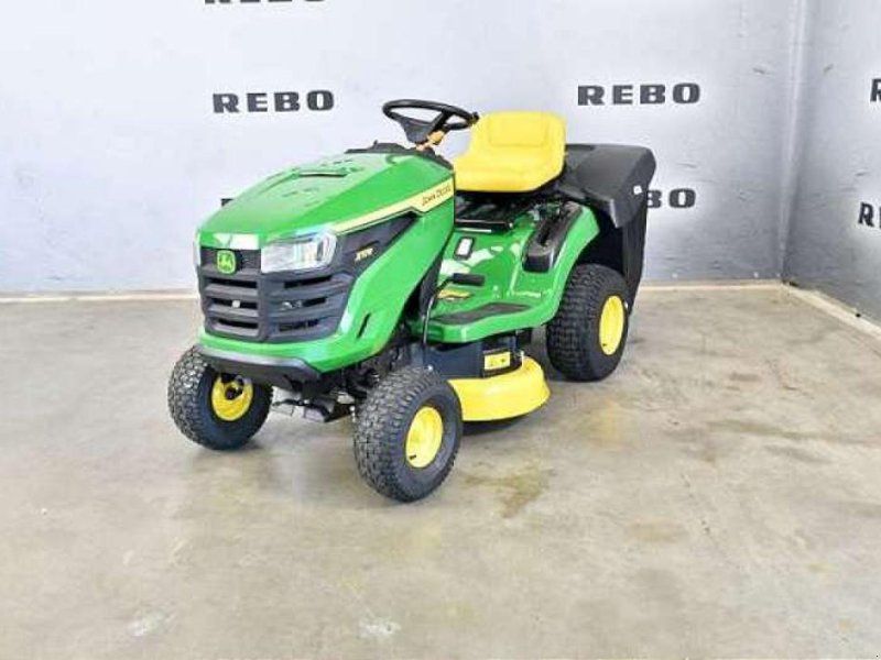 John Deere X117R RASENTRAK