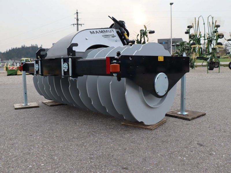 Mammut SK 250H Silowalze