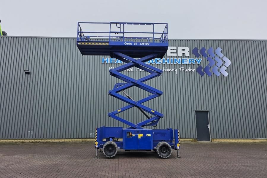 Genie GS3369DC Electric, 11.9m Working Height, 454kg Cap