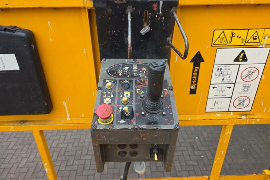 JLG 4069LE Electric, 14.2m Working Height, 360kg Capac