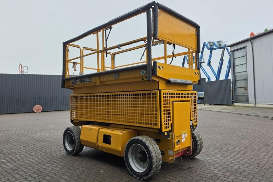 JLG 4069LE Electric, 14.2m Working Height, 360kg Capac