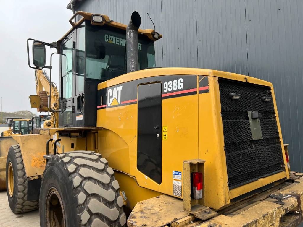 CAT 938G