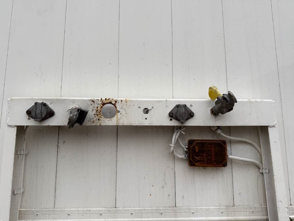 Floor FLO 7 10 - Dutch Trailer / 1 Axle