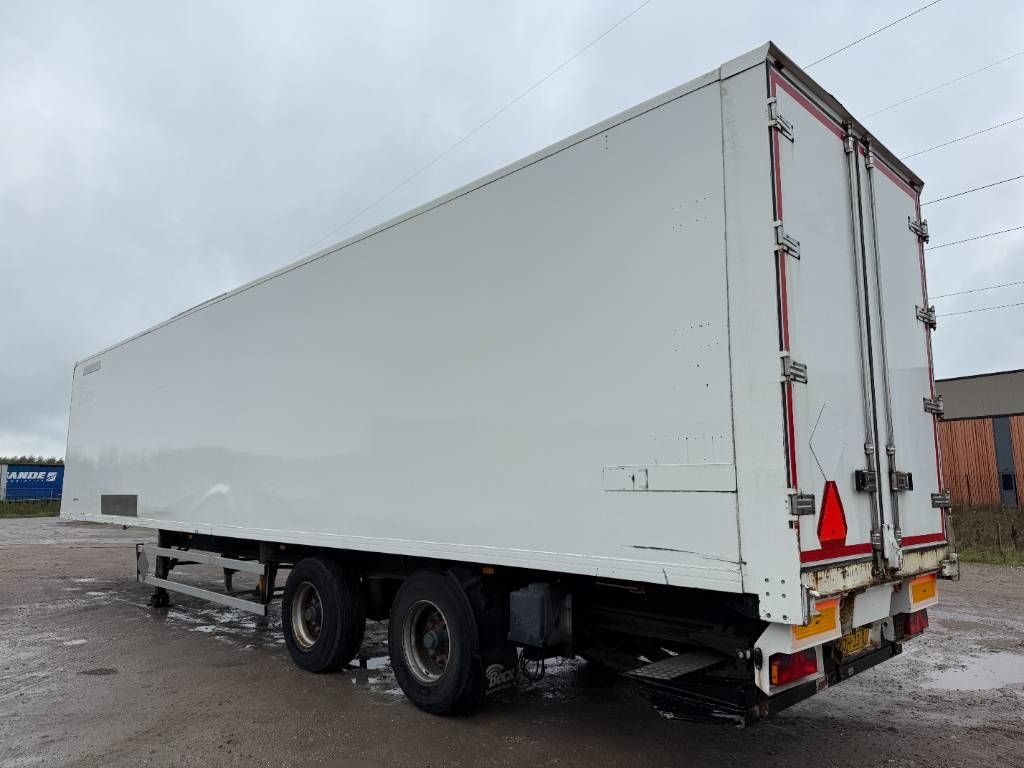 Groenewegen DRO-12-20 B - Tailgate / Forced Steering