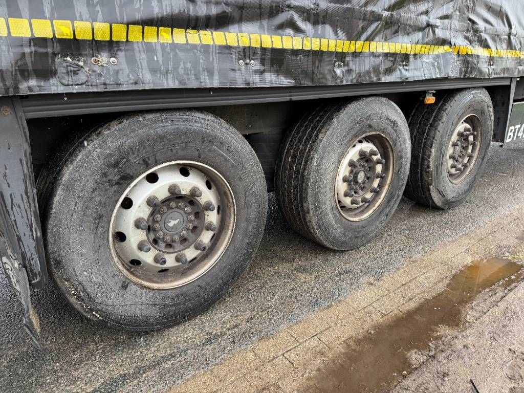 Schmitz Cargobull SCB*S3T Drankentrailer / 3 Axles / Speed Curtain