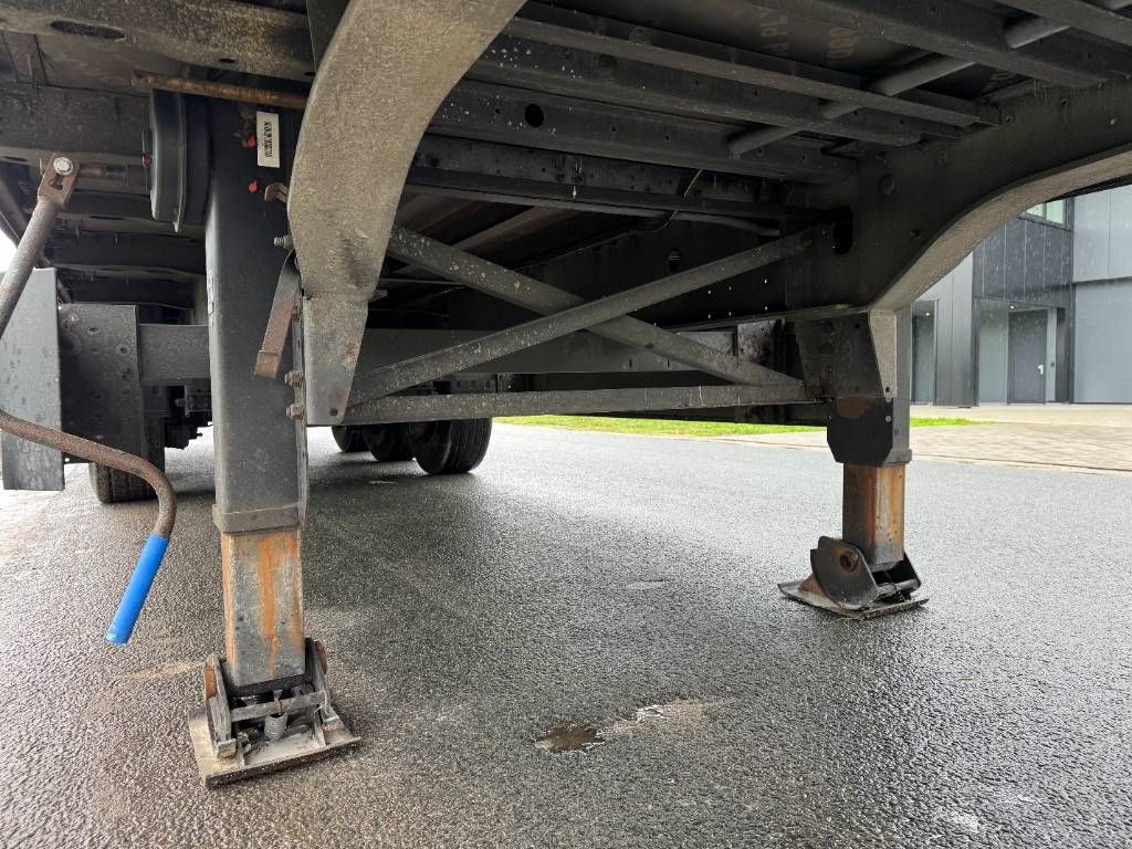 Schmitz Cargobull SCB*S3T Drankentrailer / 3 Axles / Speed Curtain