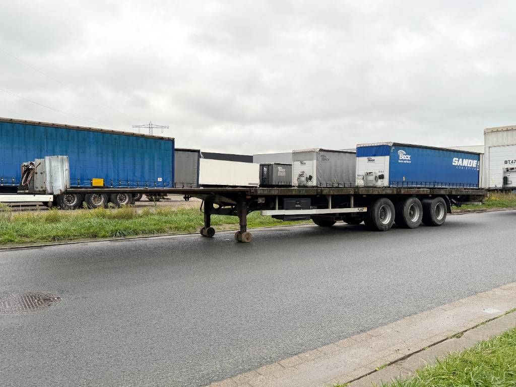 LAG O-3-39 01 - Dutch Trailer / 3 Axles / flatbed