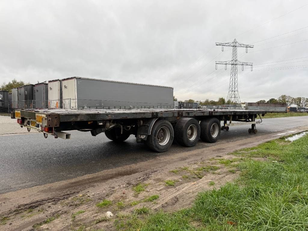 LAG O-3-39 01 - Dutch Trailer / 3 Axles / flatbed
