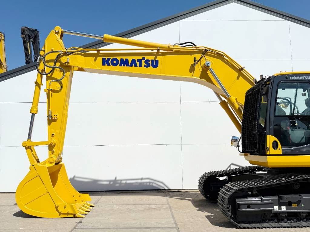 Komatsu PC210-10M0 *2025 Model* - Unused / Hammer Lines