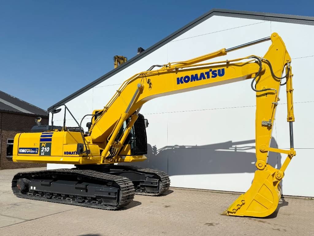 Komatsu PC210LC-10M0 - New / Unused / Hammer Lines