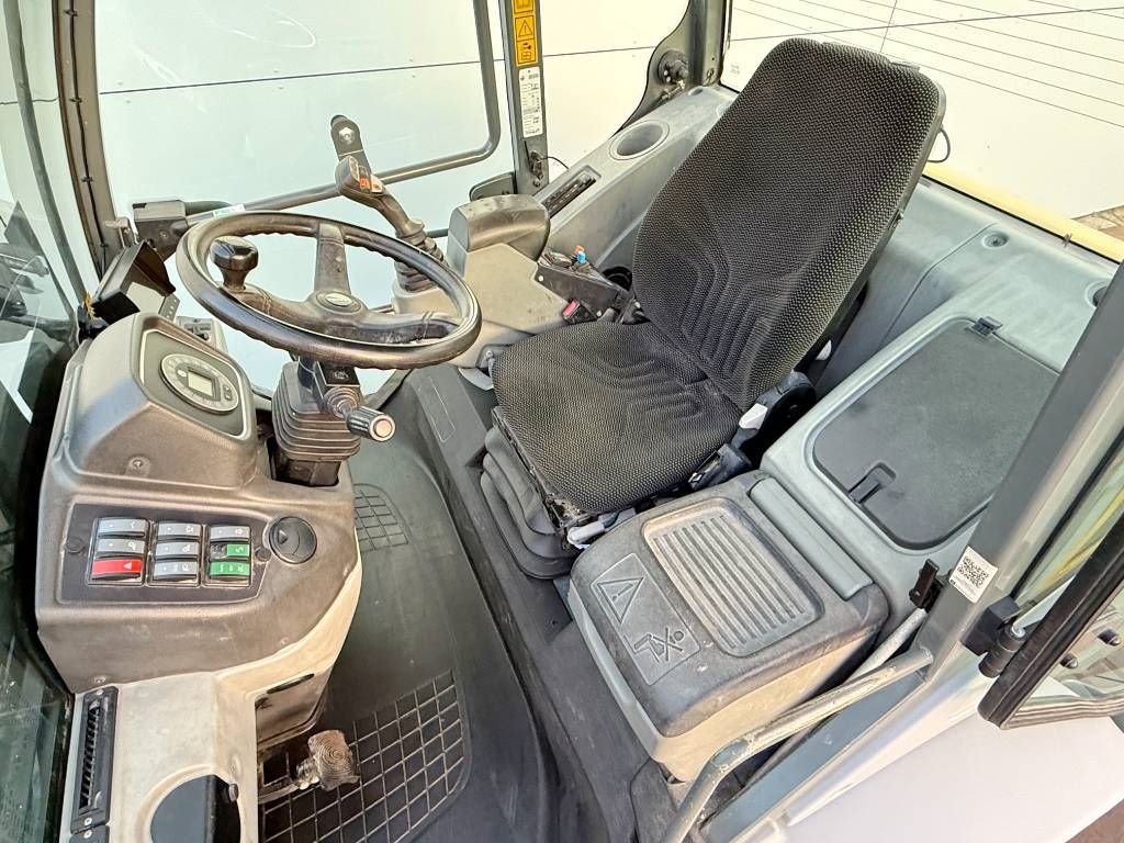 Wacker Neuson Kramer 8095 4 Wheel Steering / Bucket + Forks