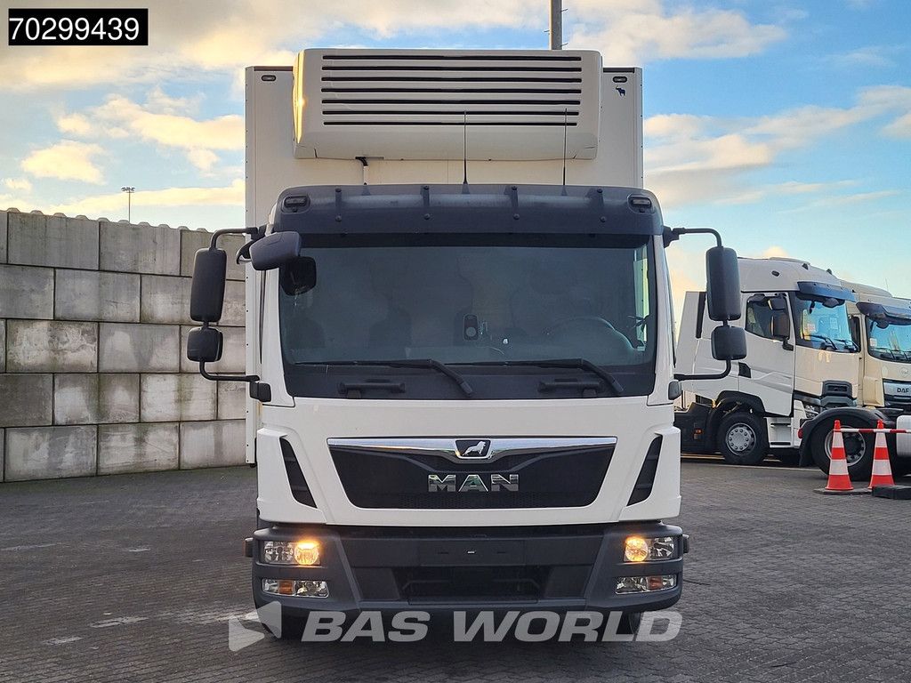 MAN TGL TGL 12.250 4X2 Carrier TRS ECO-Drive 25 Syberia 1500kg Ladebordwand Automatic Euro 6