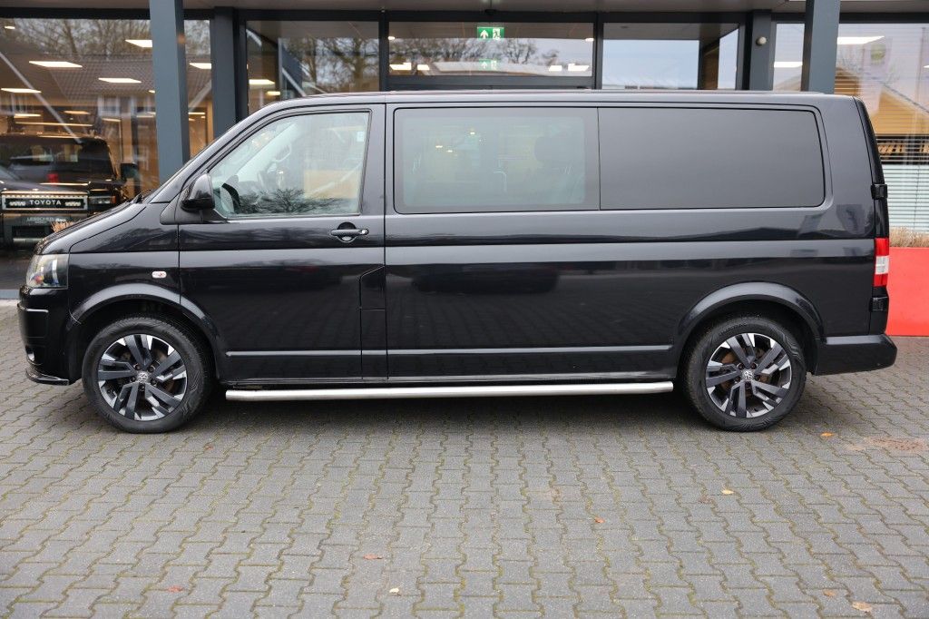 Volkswagen Transporter 2.0 TDI L2H1 DUBBEL CABINE COMFORTLINE A/T 5 SITZ VAN