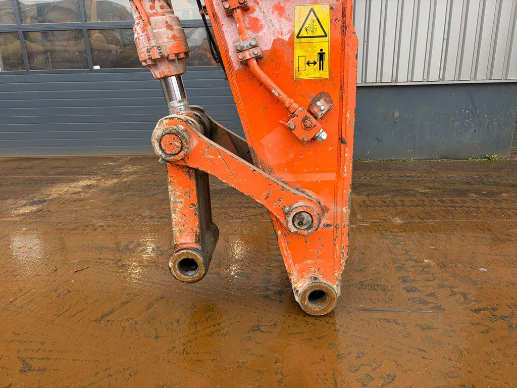 Hitachi ZX490 LCH-6-MN