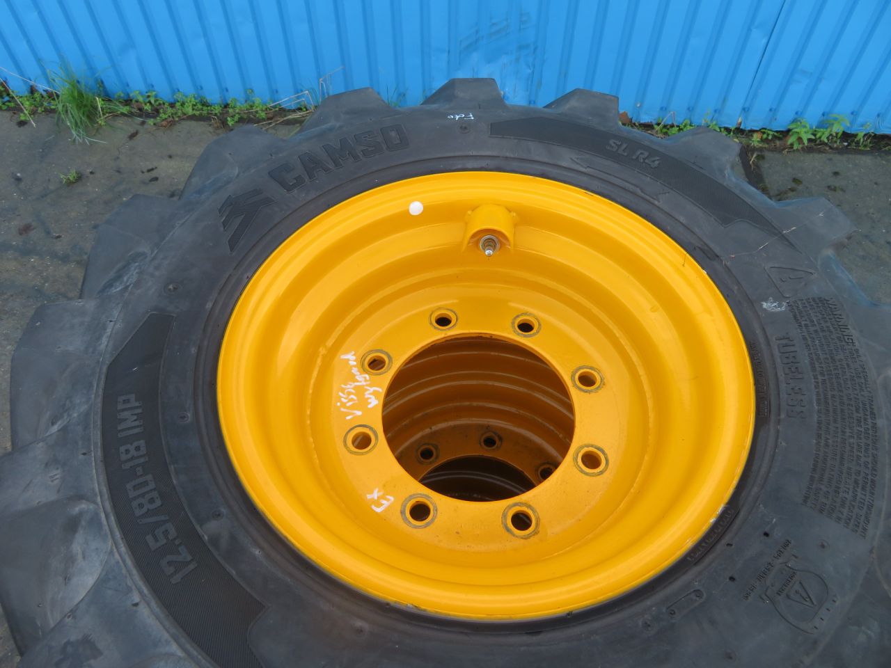 Camso 12.5/80-18 JCB 8 gaats complete wielen
