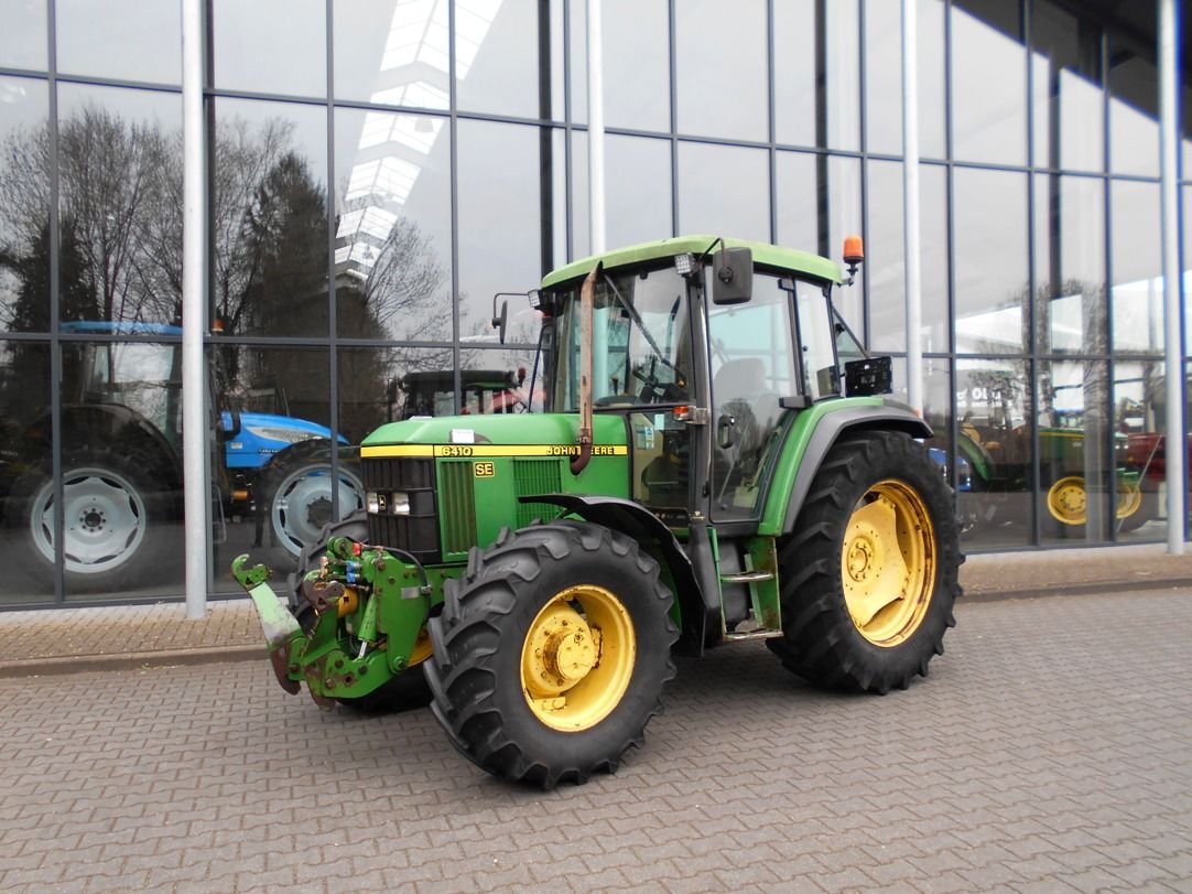 John Deere 6410 + fronthef en PTO