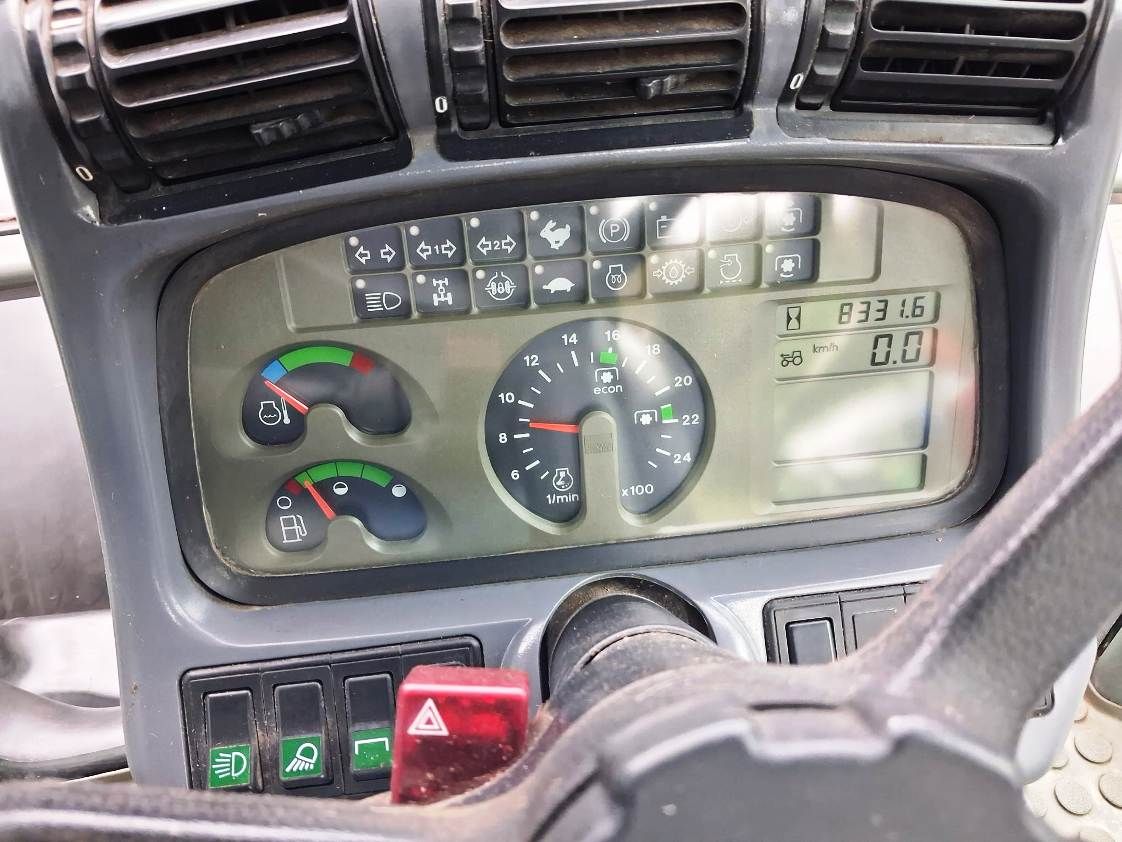 Deutz-Fahr Agrotron 6.00-S