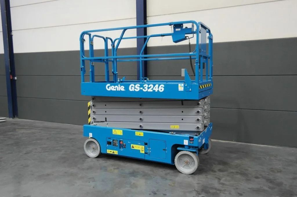 Genie GS-3246